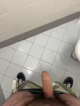 Snapshot of _themask_ chatting on February 9, 2026, 11:25 am themask online show from February 9, 2026, 11:25 am