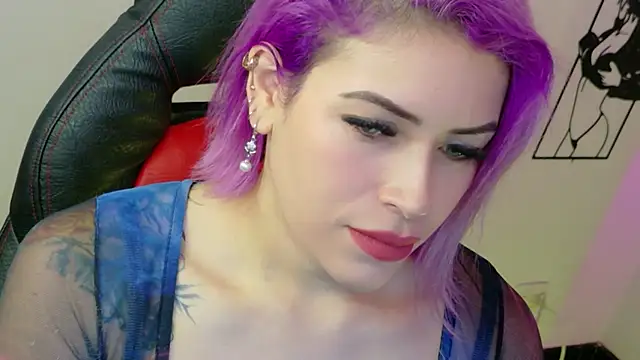 Natalia Montoya online show from June 1, 2026, 2:35 am