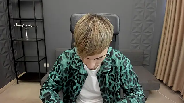 BrandonTate online show from November 22, 2025, 11:20 am