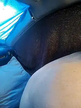 FloppyPickle4u online show from February 3, 2025, 4:31 pm