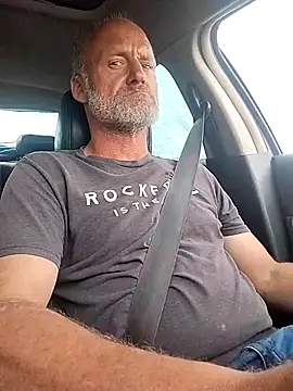 FloppyPickle4u online show from February 19, 2025, 11:57 pm