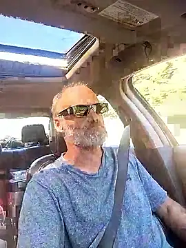 FloppyPickle4u online show from September 15, 2025, 6:30 pm