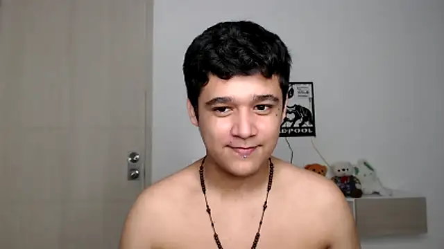 kaiine190 online show from October 27, 2025, 10:36 pm