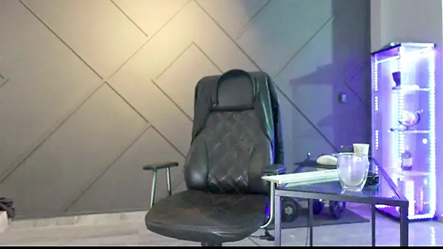 Snapshot of mattmasterss chatting on December 3, 2024, 8:16 am mattmasterss online show from December 3, 2024, 8:16 am
