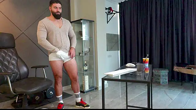 Snapshot of mattmasterss chatting on January 19, 2025, 7:15 am mattmasterss online show from January 19, 2025, 7:15 am