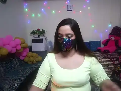 Arushisingh8888 online show from January 3, 2025, 11:57 am