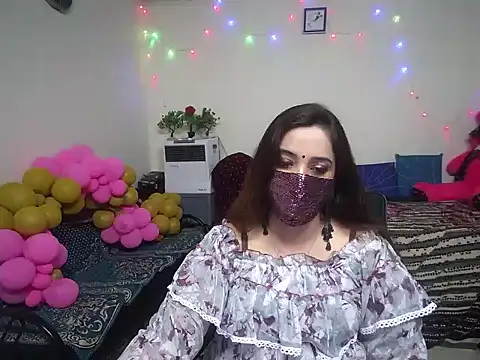 Arushisingh8888 online show from January 8, 2025, 7:34 am