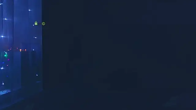 Snapshot of Krissty- chatting on December 21, 2024, 1:32 pm Krissty- online show from December 21, 2024, 1:32 pm