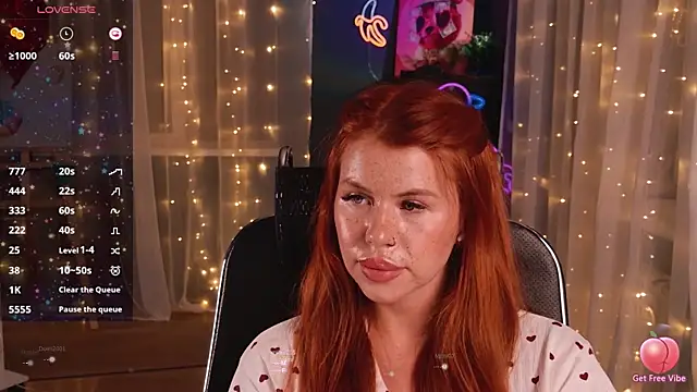 KristinaMoon online show from February 7, 2025, 6:34 pm