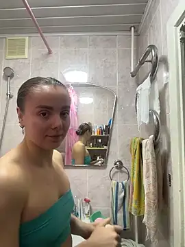 AlisaKissss online show from November 17, 2025, 6:14 pm