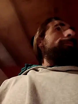 manucho2023 online show from April 13, 2026, 8:58 pm