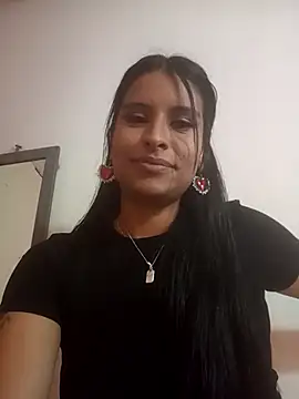 Snapshot of _elektrah chatting on October 31, 2025, 6:09 pm elektrah online show from October 31, 2025, 6:09 pm