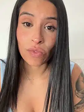 Snapshot of _elektrah chatting on February 27, 2026, 9:59 pm elektrah online show from February 27, 2026, 9:59 pm