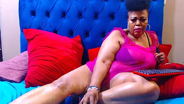 Snapshot of ebonycandy10 chatting on March 2, 2026, 8:48 pm ebonycandy10 online show from March 2, 2026, 8:48 pm