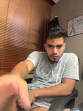 jaden 98  online show from November 29, 2025, 11:19 pm