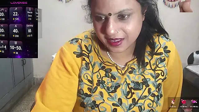 Snapshot of Sexy_komolika chatting on January 9, 2026, 3:59 pm Sexy komolika online show from January 9, 2026, 3:59 pm