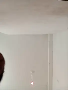 littlequeen77 online show from January 7, 2025, 2:51 pm