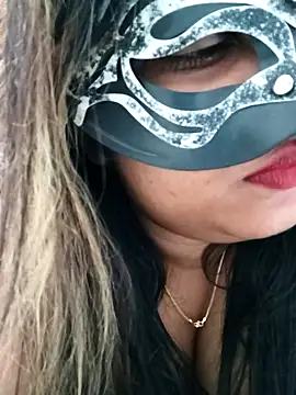 littlequeen77 online show from February 16, 2025, 11:27 am