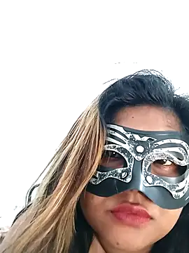 littlequeen77 online show from March 21, 2025, 8:39 am