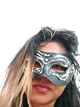 littlequeen77 online show from March 22, 2025, 6:14 pm