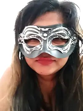 littlequeen77 online show from March 23, 2025, 2:15 am