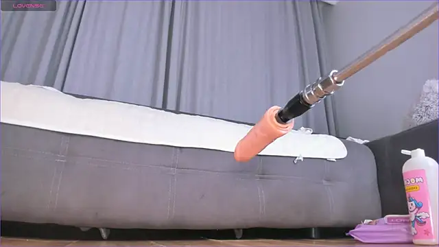 Cherrypie 001 online show from February 16, 2025, 12:21 pm