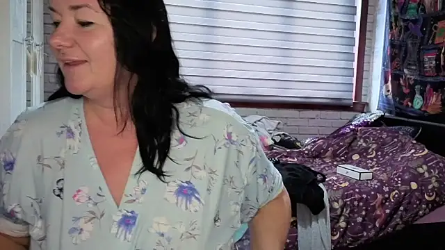 Snapshot of KinkyLittleWitch chatting on September 11, 2025, 10:48 am KinkyLittleWitch online show from September 11, 2025, 10:48 am