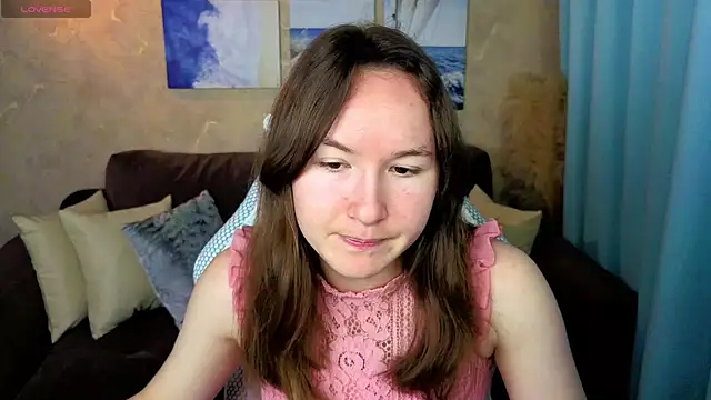 Snapshot of Little_doll_meow chatting on November 28, 2025, 2:58 am Little doll meow online show from November 28, 2025, 2:58 am