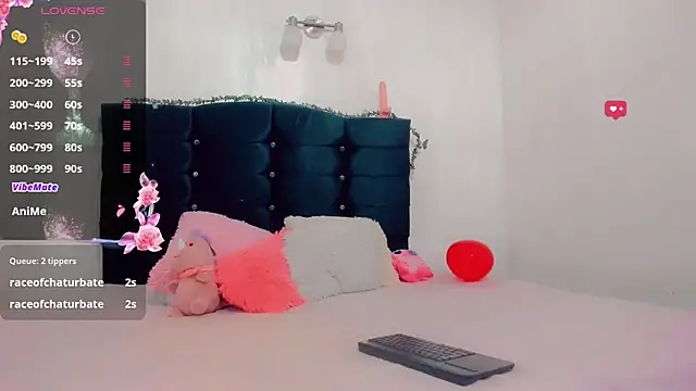 Snapshot of Rubi_30 chatting on February 14, 2025, 8:26 pm Rubi 30 online show from February 14, 2025, 8:26 pm