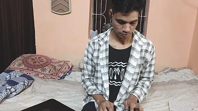 Snapshot of Stallion_Theboy22 chatting on February 18, 2026, 3:46 am Stallion Theboy22 online show from February 18, 2026, 3:46 am