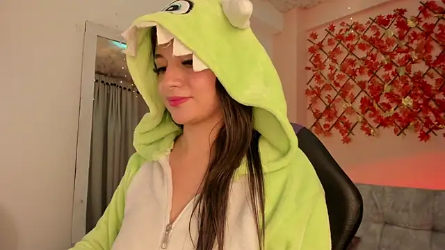 Sweet Candies online show from March 1, 2025, 3:43 am