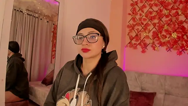 Sweet Candies online show from March 14, 2025, 6:42 am