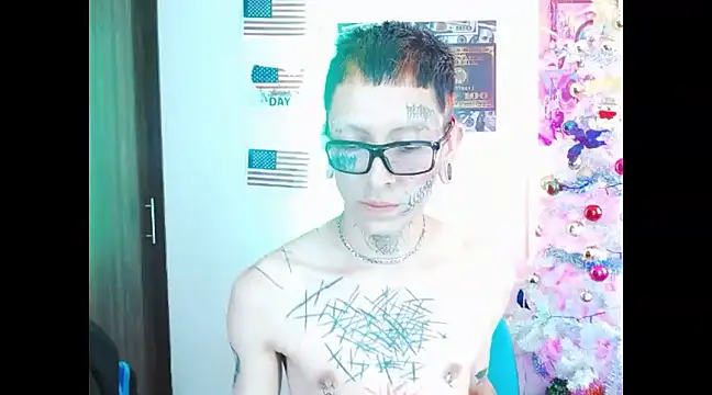 Snapshot of deivid_estrada chatting on December 11, 2024, 6:42 pm deivid estrada online show from December 11, 2024, 6:42 pm