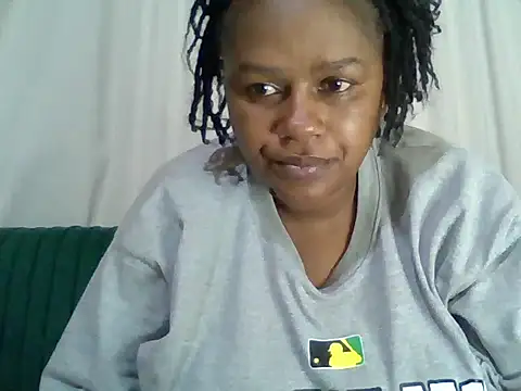 Snapshot of tight_pussy_gall chatting on February 6, 2026, 8:01 pm tight pussy gall online show from February 6, 2026, 8:01 pm