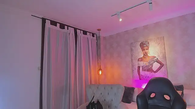 Snapshot of Shantall__ chatting on January 14, 2026, 11:16 am Shantall online show from January 14, 2026, 11:16 am