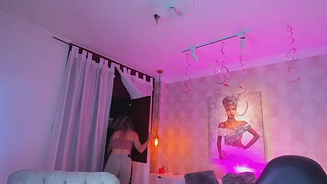 Snapshot of Shantall__ chatting on February 7, 2026, 11:14 am Shantall online show from February 7, 2026, 11:14 am