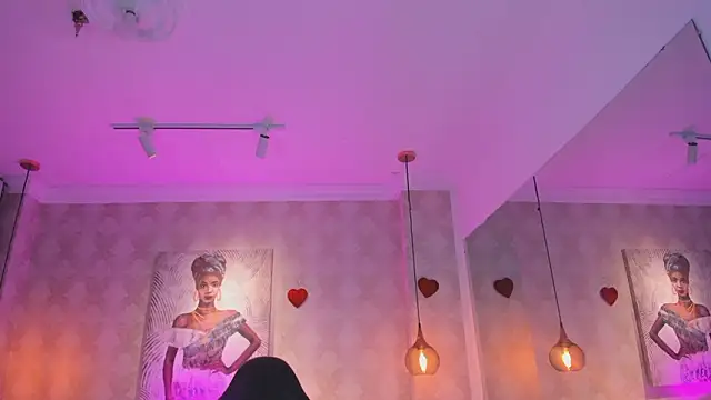 Snapshot of Shantall__ chatting on March 28, 2026, 11:10 am Shantall online show from March 28, 2026, 11:10 am