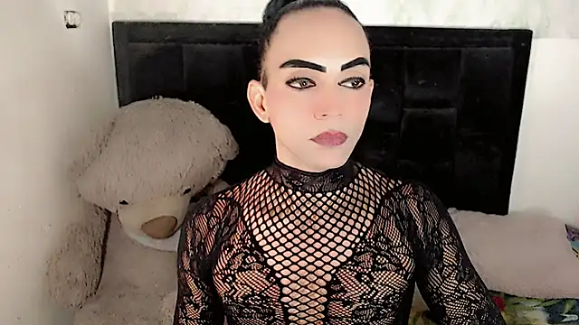 Snapshot of Michell_Queen chatting on January 17, 2026, 6:51 am Michell Queen online show from January 17, 2026, 6:51 am