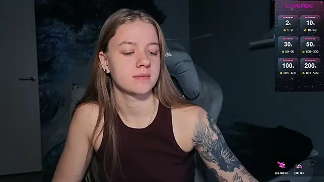 candy maggie online show from November 27, 2025, 6:21 pm