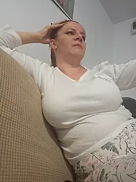 Snapshot of KristenVega chatting on January 7, 2025, 7:17 pm KristenVega online show from January 7, 2025, 7:17 pm