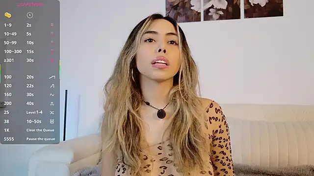 AMELIETARSON online show from October 24, 2025, 7:43 pm