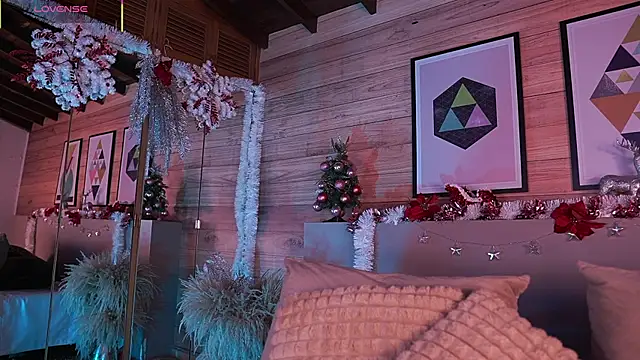 Snapshot of AmmyScott chatting on December 18, 2025, 7:31 pm AmmyScott online show from December 18, 2025, 7:31 pm