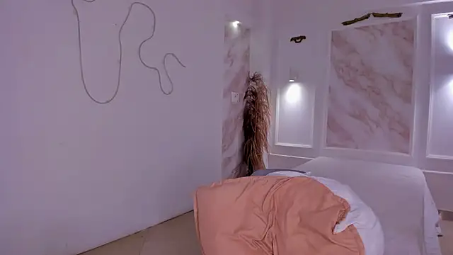 Snapshot of NastassjaCandy chatting on October 28, 2025, 6:54 pm NastassjaCandy online show from October 28, 2025, 6:54 pm