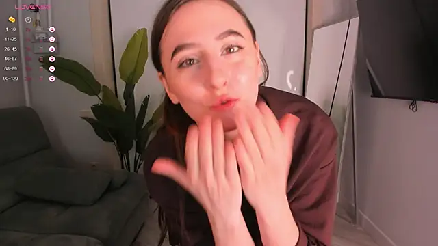 helen ramsay online show from October 3, 2025, 2:58 pm