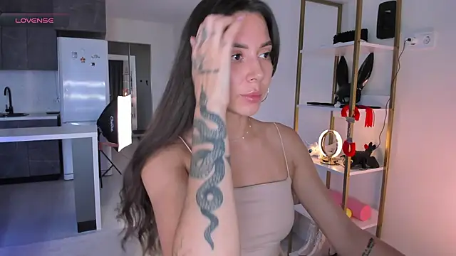 Snapshot of princess_ashley_ chatting on July 1, 2026, 11:34 am princess ashley online show from July 1, 2026, 11:34 am