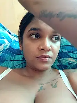 Snapshot of Indianqueen03 chatting on January 14, 2026, 2:44 pm Indianqueen03 online show from January 14, 2026, 2:44 pm