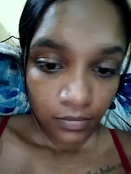 Snapshot of Indianqueen03 chatting on February 5, 2026, 6:34 pm Indianqueen03 online show from February 5, 2026, 6:34 pm