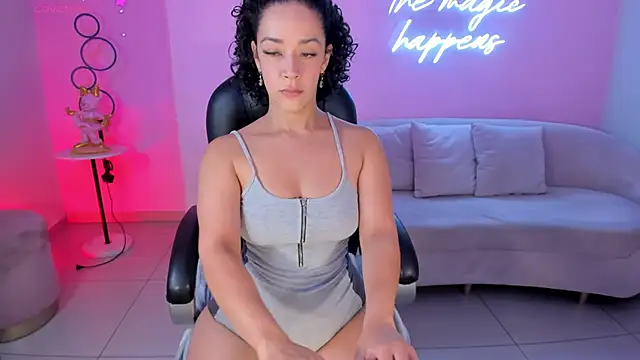 AlessaRomero online show from February 4, 2025, 10:24 pm