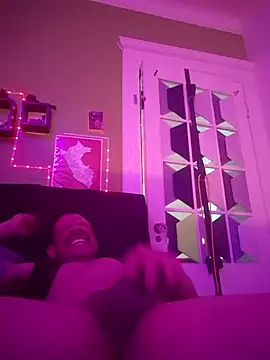 Snapshot of Tony_Torrente chatting on February 12, 2026, 8:59 pm Tony Torrente online show from February 12, 2026, 8:59 pm