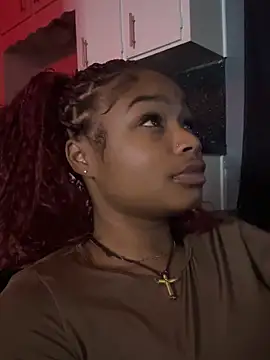 skylarrylee online show from January 8, 2025, 11:21 am